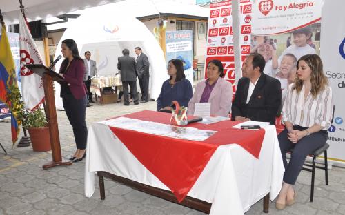 Tía-Llegamos a Quito con nuestra campaña Hablar es Prevenir