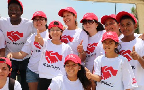 Almacenes TÍA participó en la limpieza de playas “AGUA VIVA 2016”