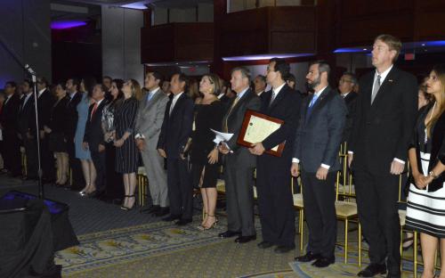 Tía-Recibimos reconocimiento por parte de la Cámara de Industrias de Guayaquil